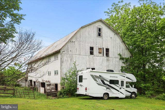 355 WINDING LN, East Berlin, PA 17316