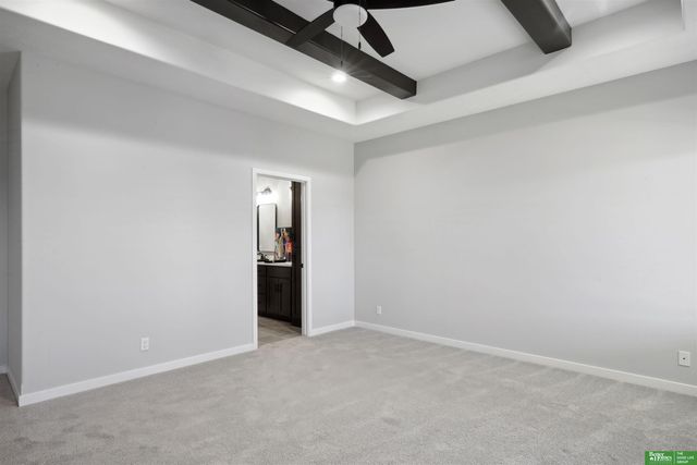 5504 N 212th Avenue, Elkhorn, NE 68022