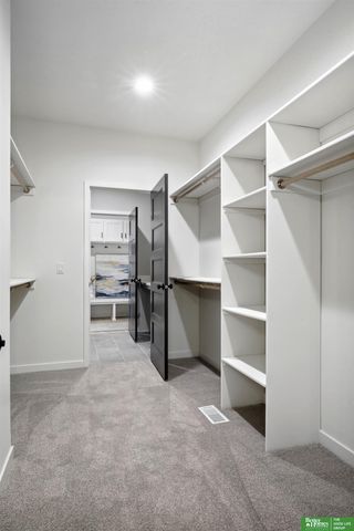 5504 N 212th Avenue, Elkhorn, NE 68022