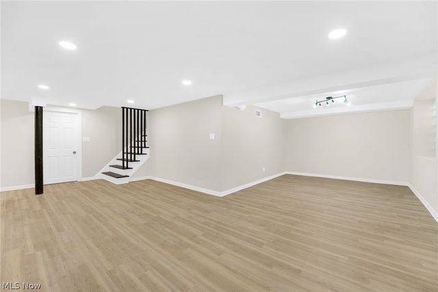 8612 W Moreland Road, Parma, OH 44129