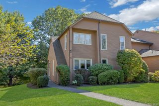13 Acorn Lane, Yorktown Heights, NY 10598