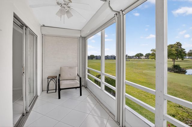 955 Normandy Trail, Delray Beach, FL 33484