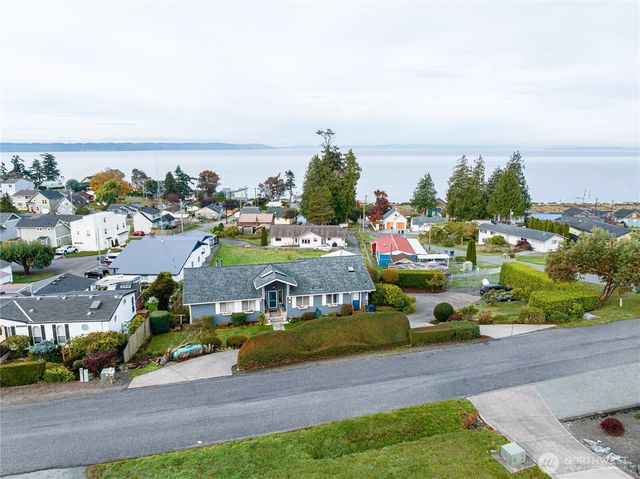 243 Henning Drive, Camano Island, WA 98282