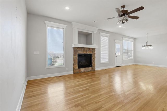 11104 Augusta Drive, Kansas City, KS 66109