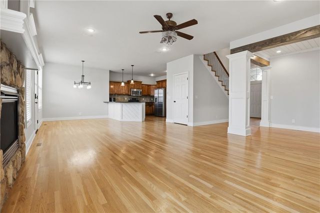 11104 Augusta Drive, Kansas City, KS 66109