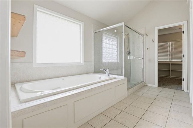 11104 Augusta Drive, Kansas City, KS 66109