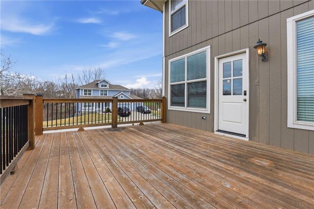 11104 Augusta Drive, Kansas City, KS 66109