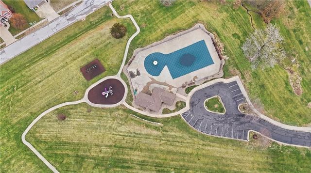 11104 Augusta Drive, Kansas City, KS 66109