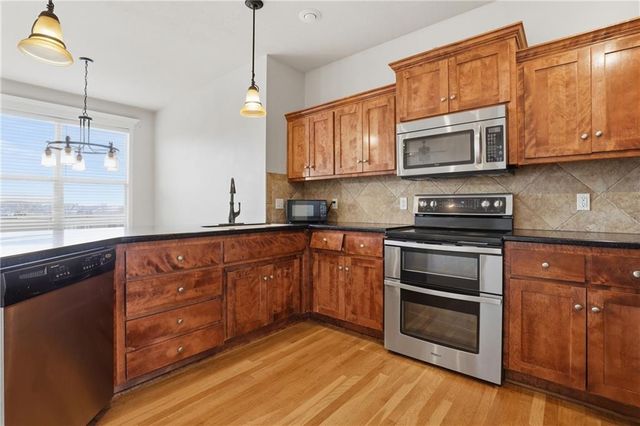 11104 Augusta Drive, Kansas City, KS 66109