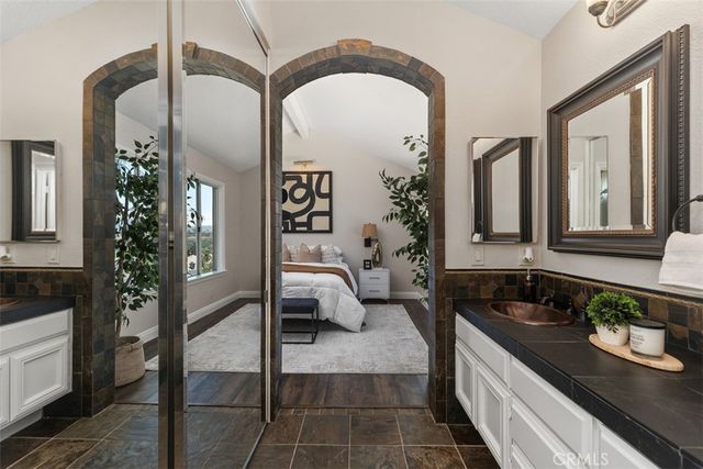 24671 El Manzano, Laguna Niguel, CA 92677