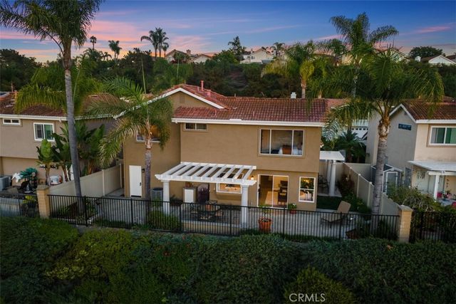 24671 El Manzano, Laguna Niguel, CA 92677