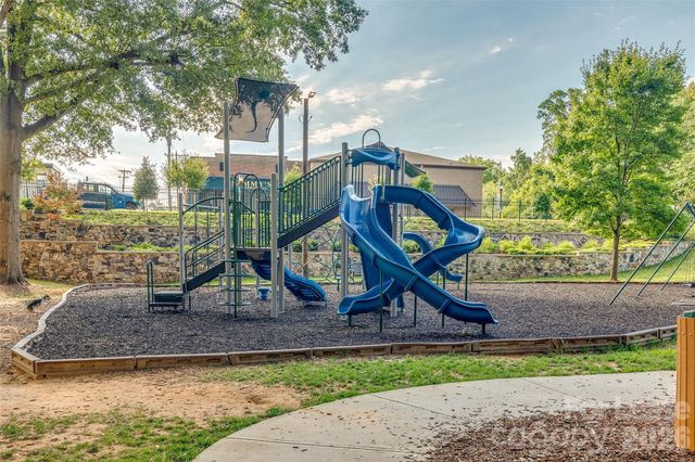 263 Keener Boulevard 9, Belmont, NC 28012