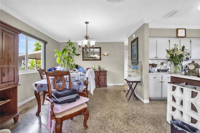 1052 NW 25th Avenue, Miami, FL 33125
