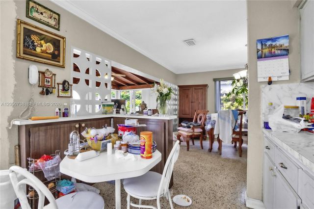 1052 NW 25th Avenue, Miami, FL 33125