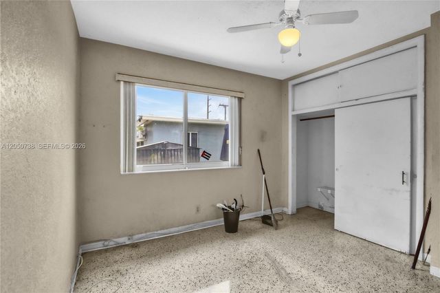 1052 NW 25th Avenue, Miami, FL 33125