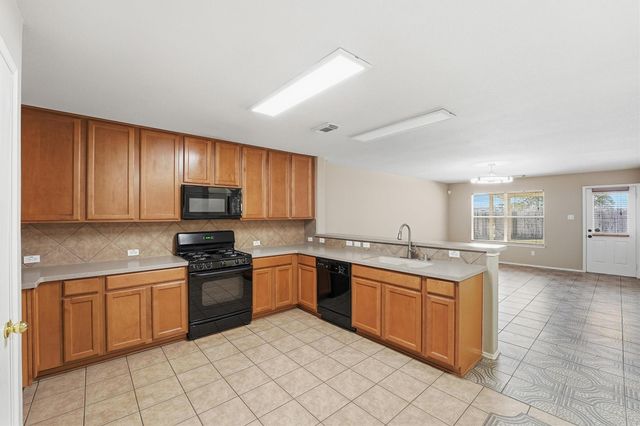 2038 Adobe Stone Drive, Humble, TX 77396