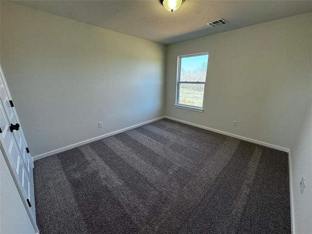 1304 Lighthorsemen Way, Choctaw, OK 73020