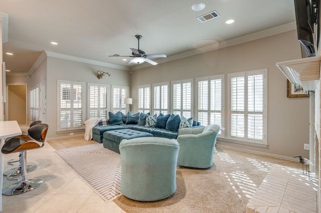 908 Summertree Lane, Southlake, TX 76092