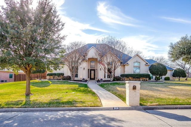 908 Summertree Lane, Southlake, TX 76092