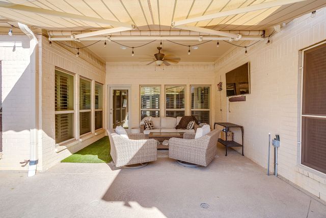 908 Summertree Lane, Southlake, TX 76092