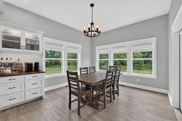 803 NE Lakota Drive, Adrian, MO 64720