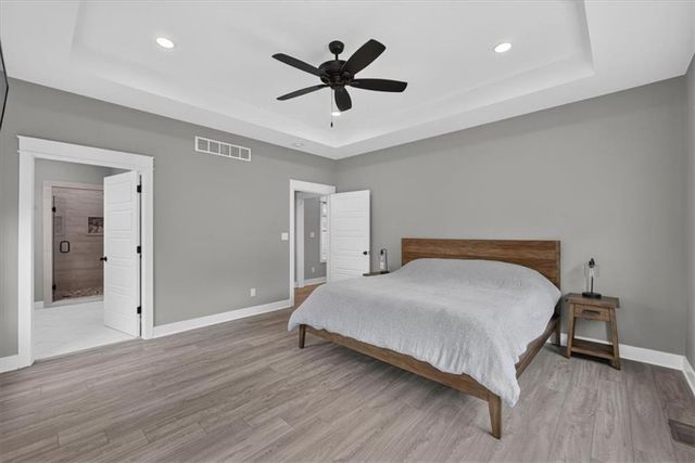 803 NE Lakota Drive, Adrian, MO 64720