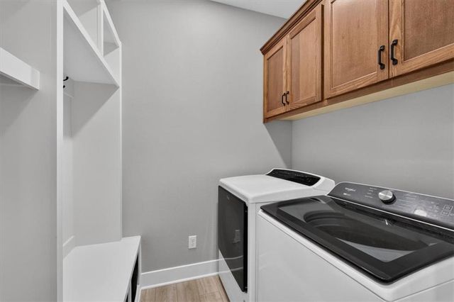 803 NE Lakota Drive, Adrian, MO 64720