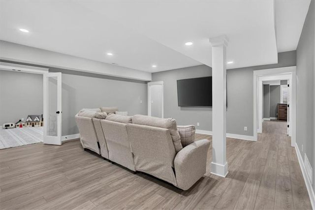 803 NE Lakota Drive, Adrian, MO 64720