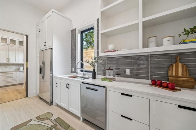 1342 Richelieu Lane, Houston, TX 77018