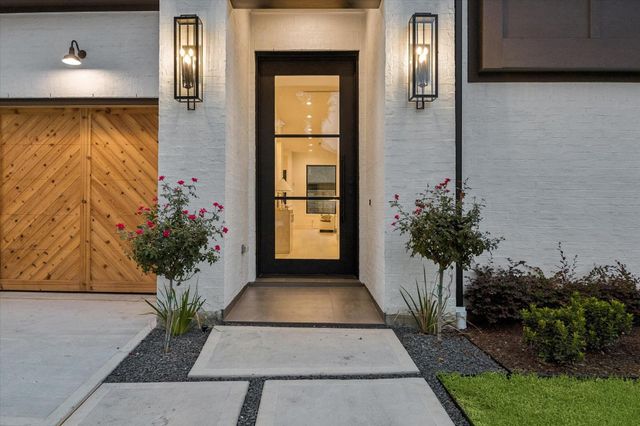1342 Richelieu Lane, Houston, TX 77018