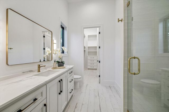 1342 Richelieu Lane, Houston, TX 77018