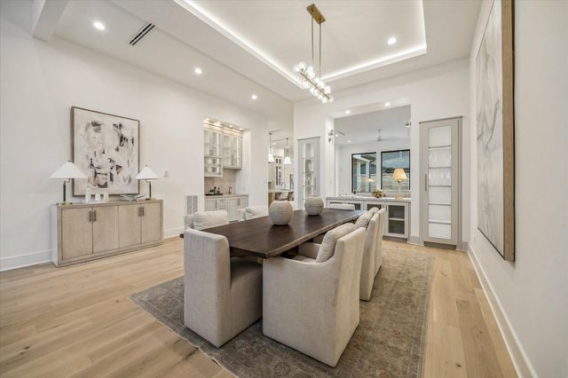 1342 Richelieu Lane, Houston, TX 77018