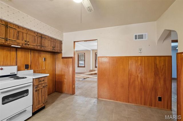 755 Zeiss Avenue, St Louis, MO 63125