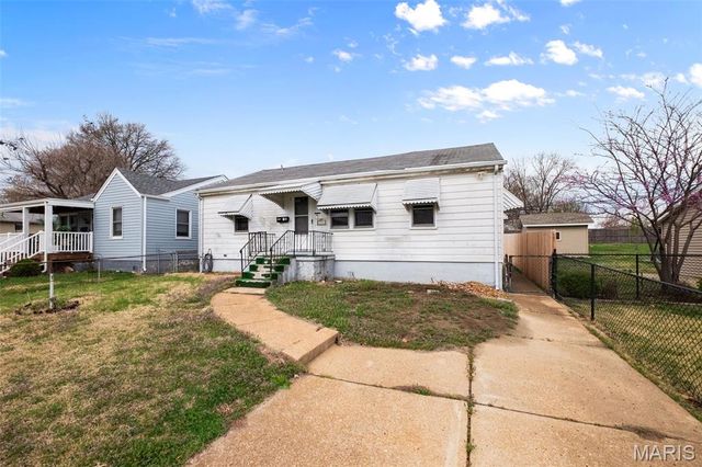755 Zeiss Avenue, St Louis, MO 63125