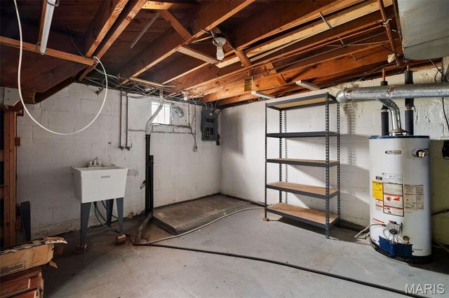 755 Zeiss Avenue, St Louis, MO 63125