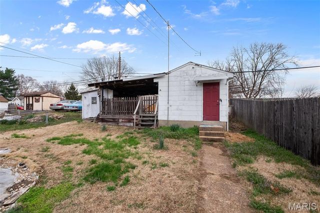 755 Zeiss Avenue, St Louis, MO 63125