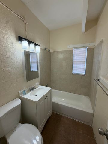 620 20th Street 1, West Palm Beach, FL 33407