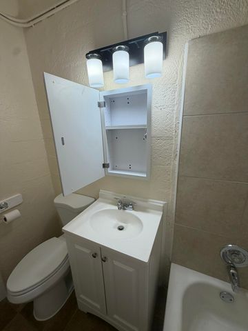 620 20th Street 1, West Palm Beach, FL 33407