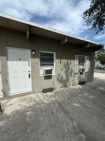 620 20th Street 1, West Palm Beach, FL 33407