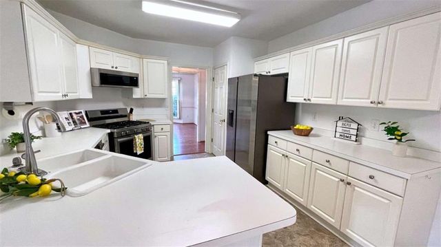 4075 Dream Catcher Drive, Woodstock, GA 30189