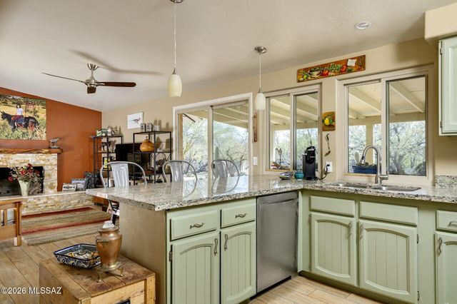 9302 E Placita Mimosa, Tucson, AZ 85749