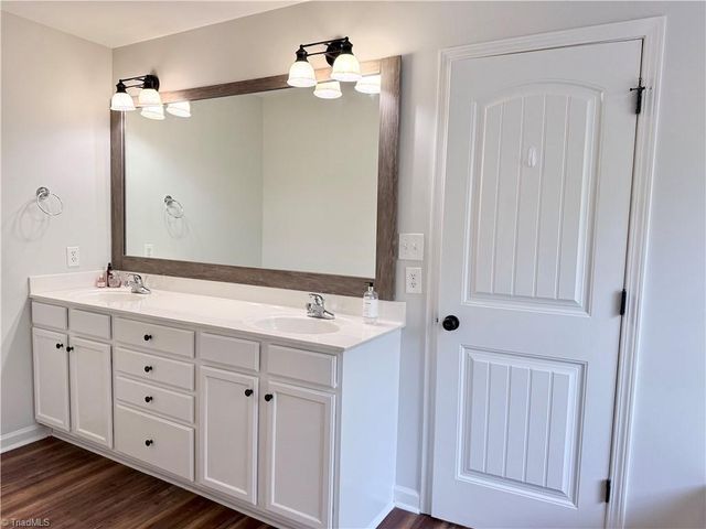 794 Riverwood Drive, Lexington, NC 27292