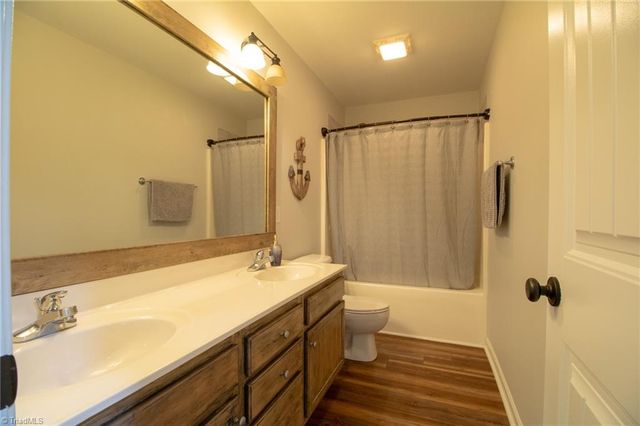 794 Riverwood Drive, Lexington, NC 27292