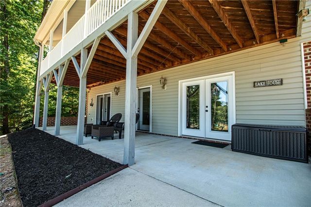 794 Riverwood Drive, Lexington, NC 27292