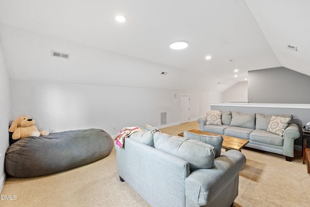 7604 Kensington Manor Lane, Wake Forest, NC 27587