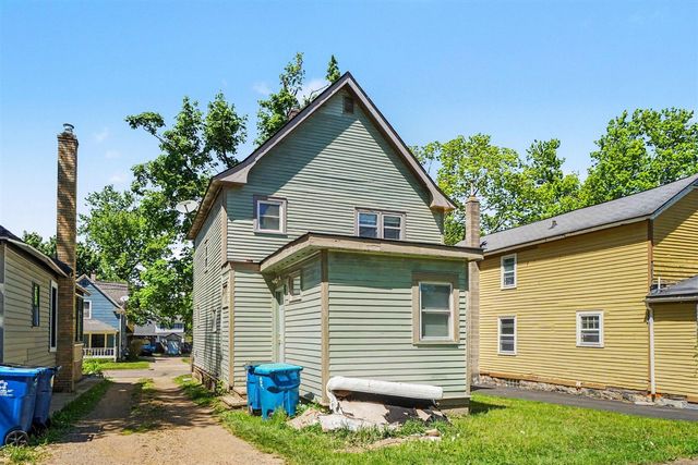 719 Mccourtie Street, Kalamazoo, MI 49008