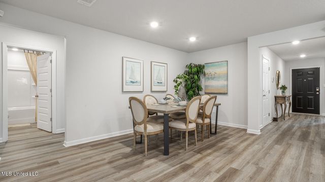 9390 Reserve Boulevard, Biloxi, MS 39532