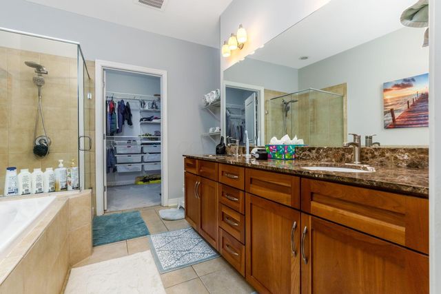 251 Daniel Burnham Square, 405, Columbus, OH 43215