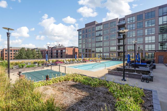 251 Daniel Burnham Square, 405, Columbus, OH 43215