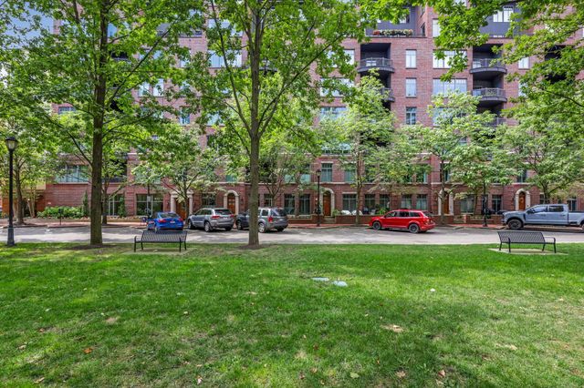 251 Daniel Burnham Square, 405, Columbus, OH 43215